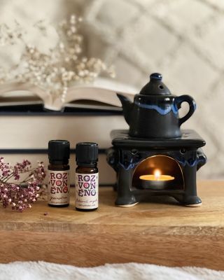 Březen je měsíc knihy a to je skvělá příležitost se s vámi podělit o knihy, které nás s Michaelem za poslední čas zaujaly....